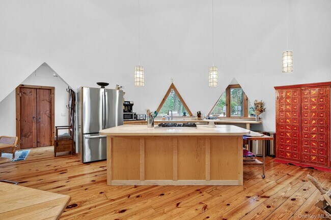 Building Photo - 106 Mountain Laurel Ln