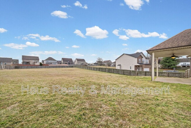 Building Photo - 1725 Autumnwood Blvd