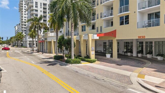 Building Photo - 1830 Radius Dr