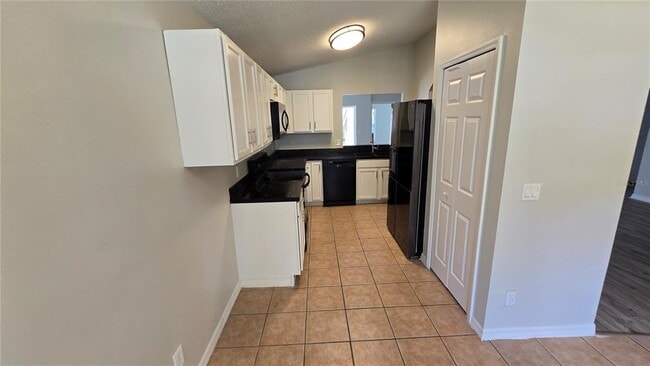 Building Photo - 2350 Blue Sapphire Cir