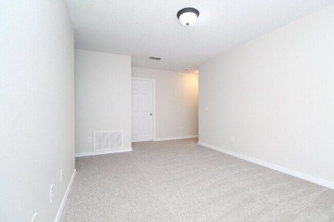 Building Photo - West Pensacola 4-Bedroom Home with Bonus R...