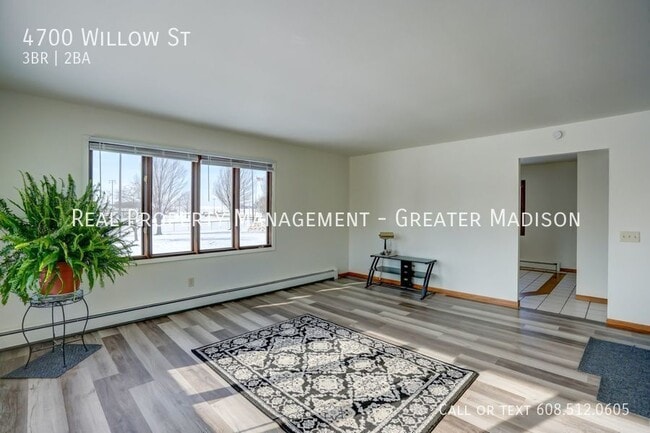 Building Photo - 4700 Willow St