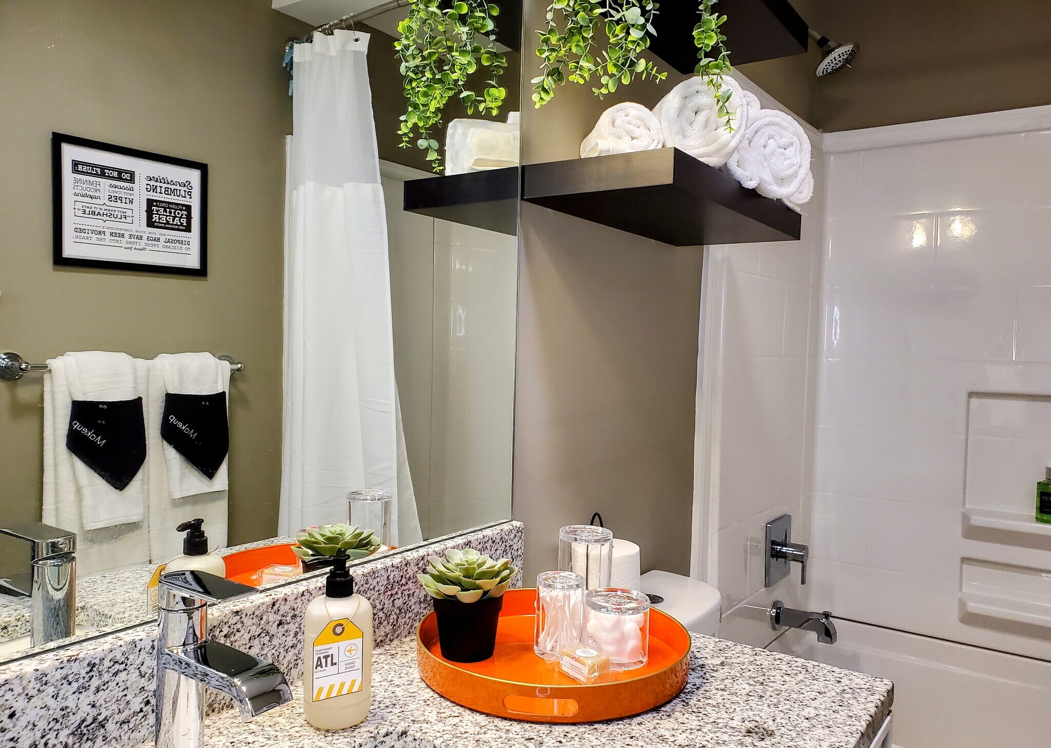 Two Bathrooms with amenities - 3453 Pierce St