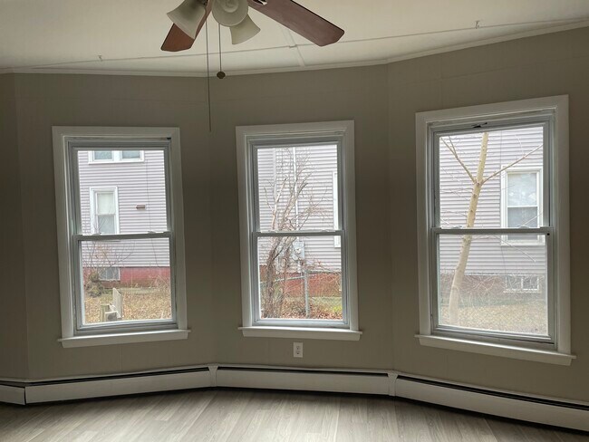 Diningroom - 9 Ticonic St