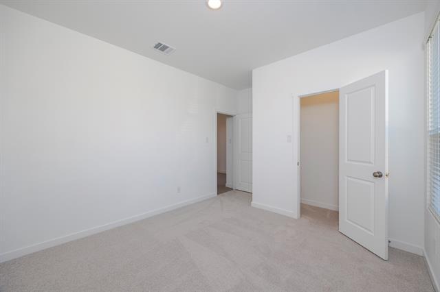 Building Photo - 2220 Pommel Ln