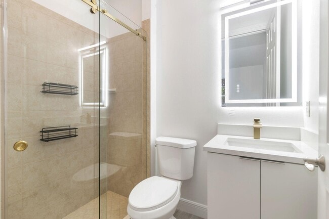 Building Photo - 2502 N Dixie Hwy