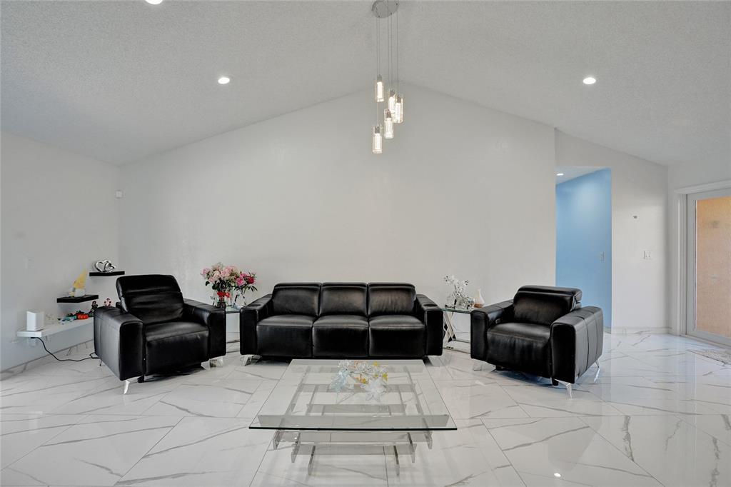 Building Photo - 8200 NW 52nd Ct