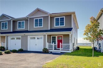 Building Photo - 314 Chases Ln