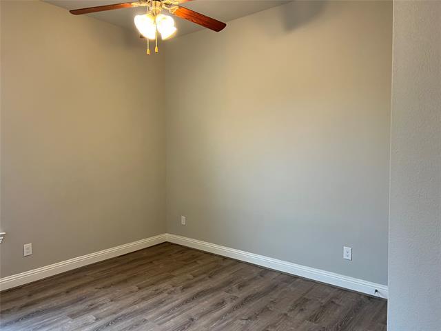 Building Photo - 801 Lake Cypress Ln