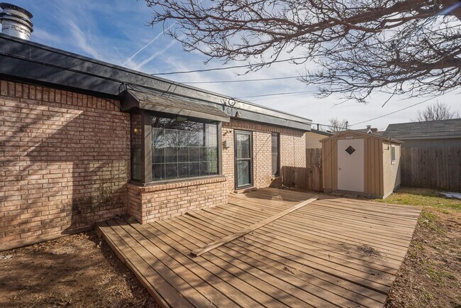 Building Photo - 2918 S Dallas St