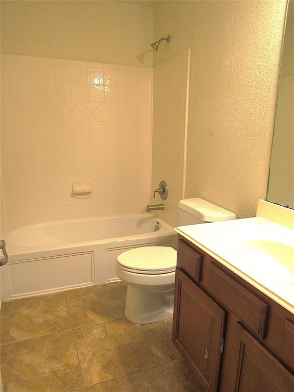 Building Photo - 24434 Sundance Spring Dr