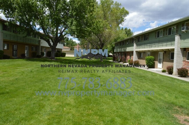 Building Photo - 239 Smithridge Park