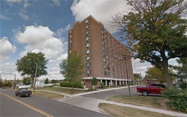 Building Photo - 400 Delaware Ave