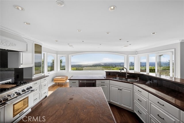 Building Photo - 49 Cambria Dr