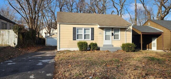 Building Photo - 3-Bedroom Home with New Carpet, Basement & Garage in Berkeley