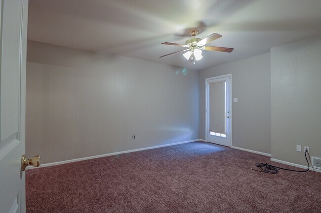 Building Photo - 3417 49th St