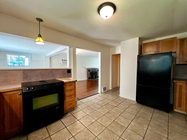 Building Photo - House in Yakima!
