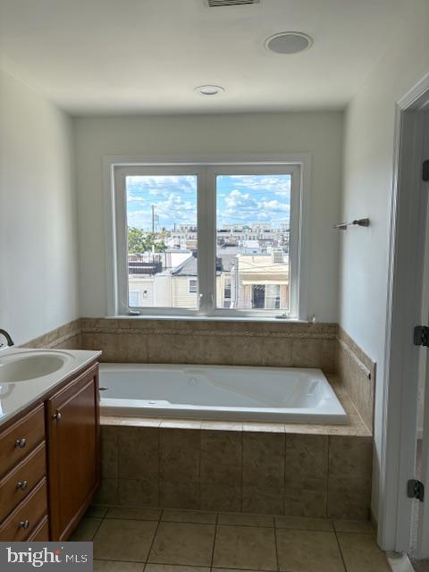 Building Photo - 1408 Steuart St