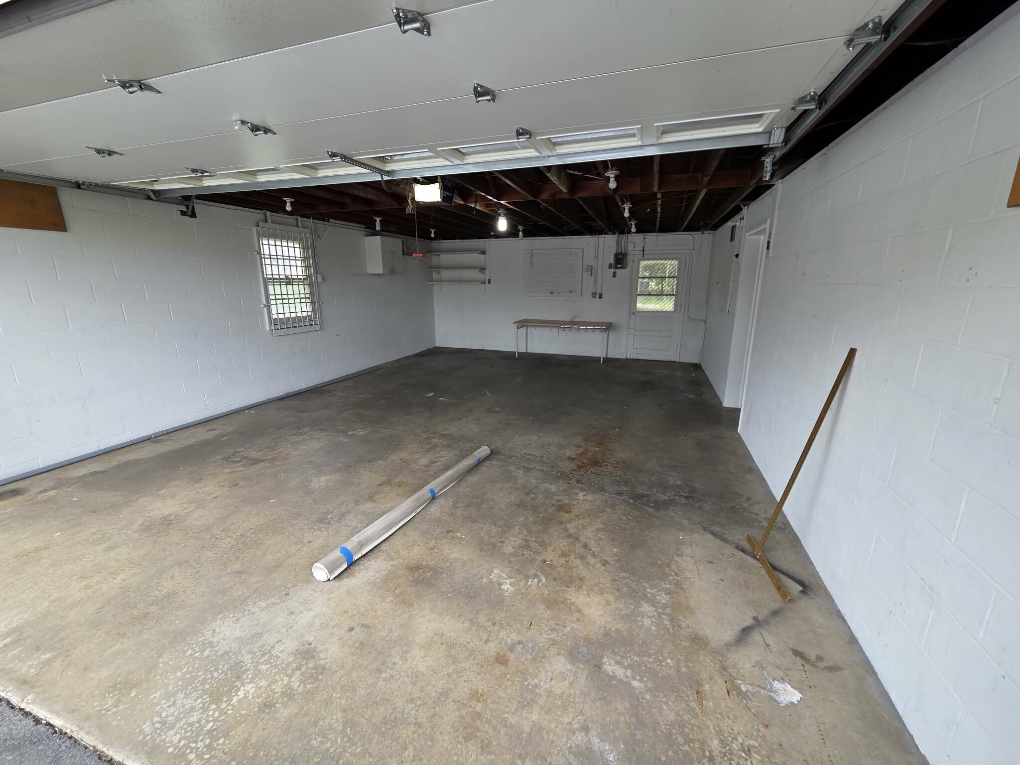 Building Photo - 1343 Mount Aetna Rd