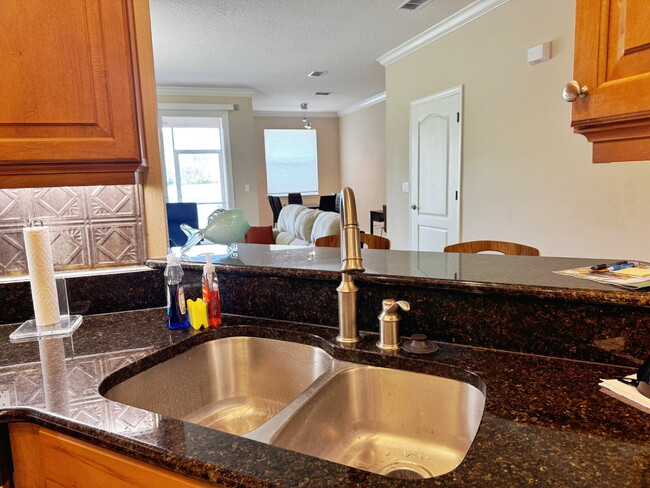 Building Photo - Furnished Tidelands Estates Townhome, Palm...