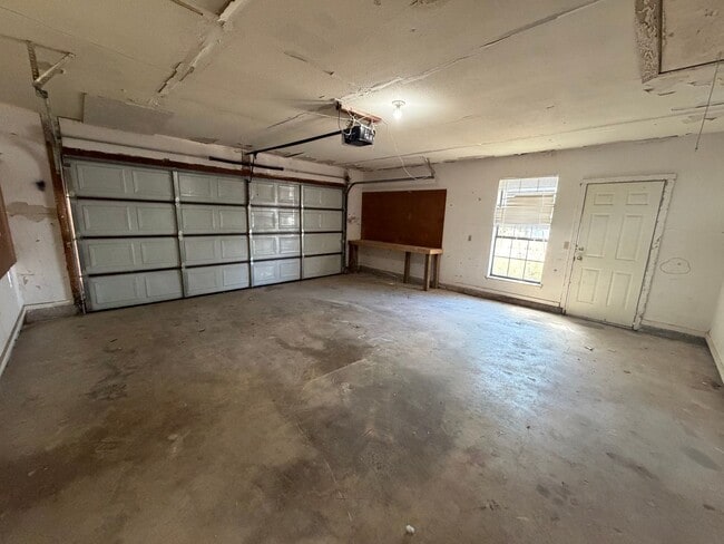 Building Photo - Belknap/Barton