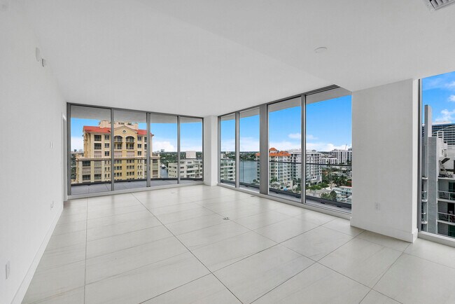 Building Photo - 151 N Seabreeze Blvd