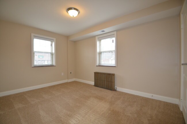 Building Photo - The Aspen Court Apartments