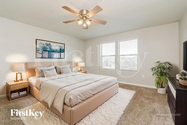 Building Photo - 2758 Red Horse Dr