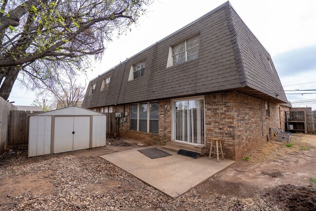 Building Photo - 4709 NW 63rd St