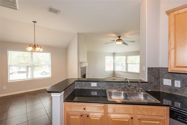 Building Photo - 19400 Sunken Creek Pass