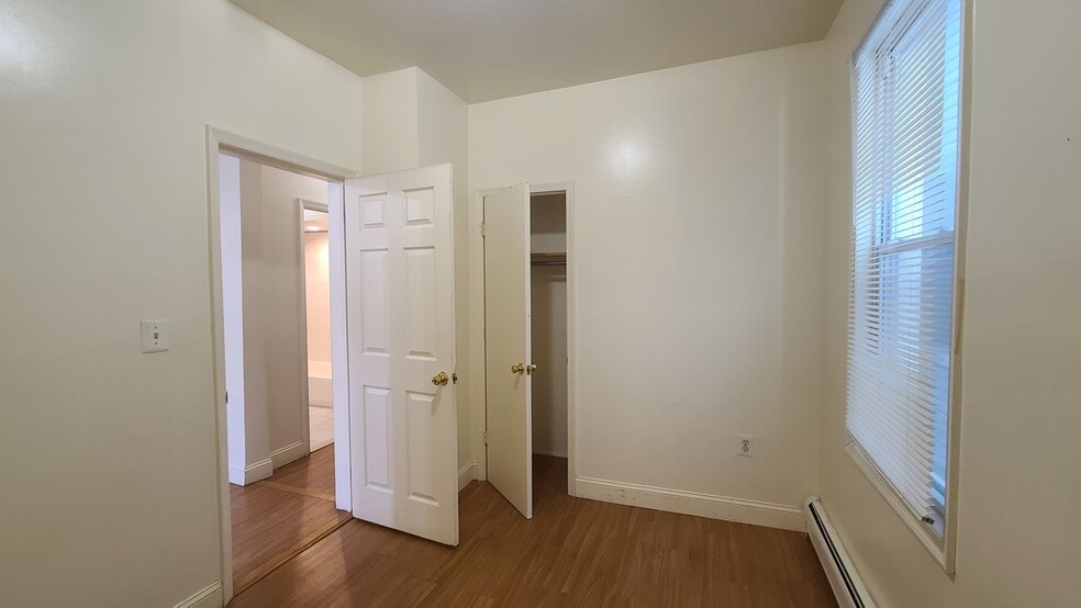 Building Photo - 32 Armstrong Ave