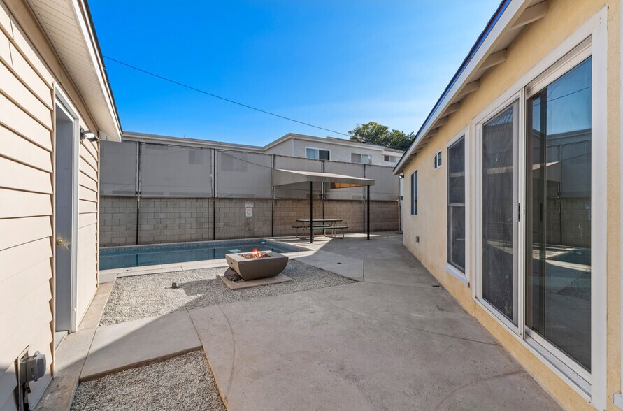 Building Photo - 4769 E Malta St