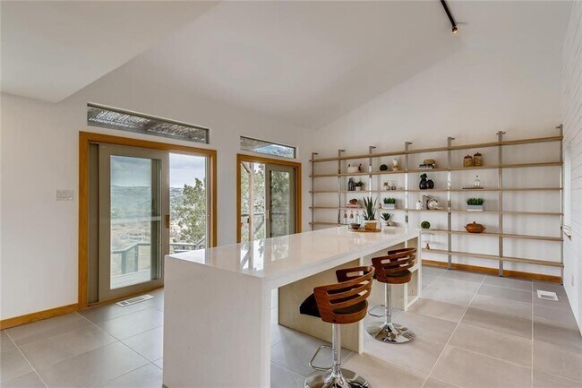 Building Photo - 2803 Brass Buttons Trl