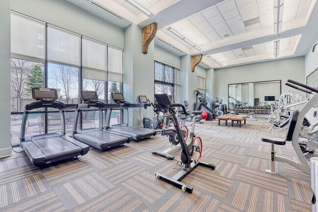 Building Photo - 5455 Landmark Pl