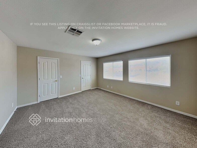 Building Photo - 3703 Funston Way