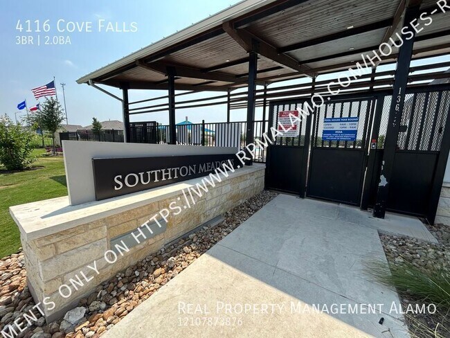 Building Photo - 4116 Cove Fls