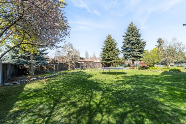 Building Photo - Single Family Home in Spokane Valley!!