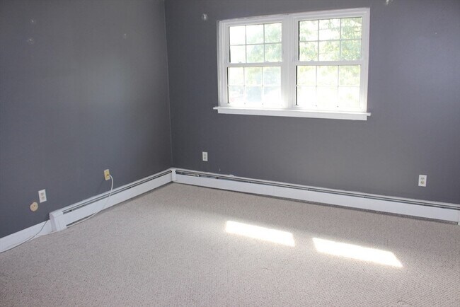 Building Photo - 43 Jacqueline Rd