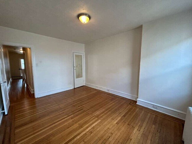 Building Photo - 4747 Sansom St