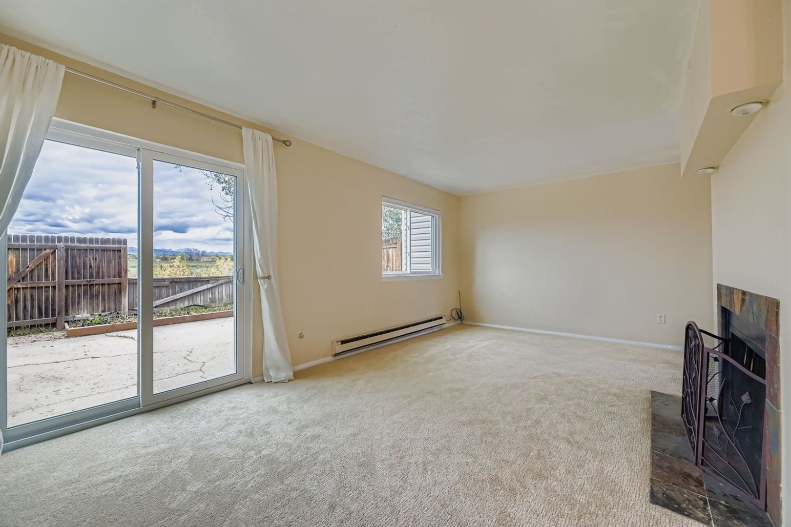 Building Photo - 1858 Centaur Cir