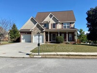 Building Photo - 5721 Caney Ridge Cir