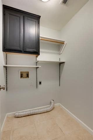 Building Photo - 1325 Lakeside Dr