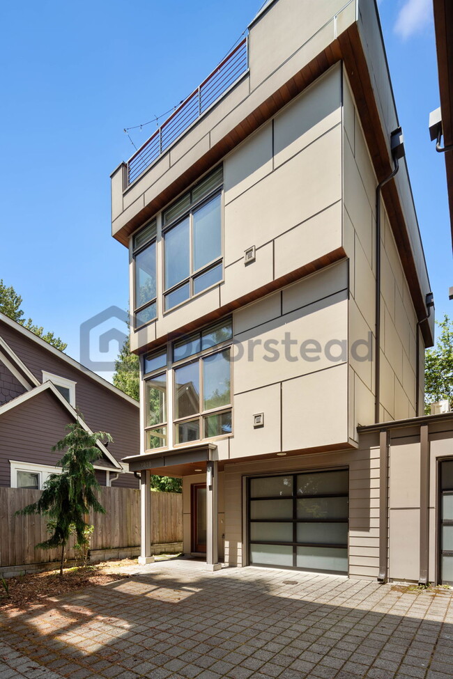 Building Photo - 2040 NW 62nd St
