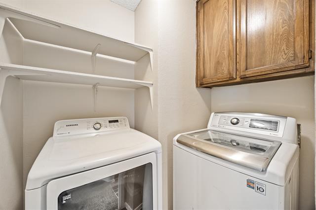 Building Photo - 2408 Miguel Ln