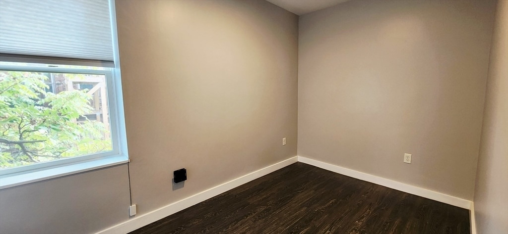 Building Photo - 1 Chelsea Ter