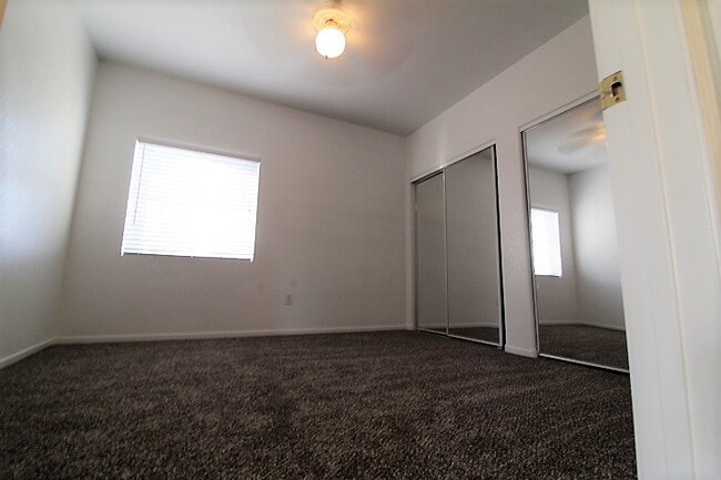 Building Photo - 6160 Rumrill St