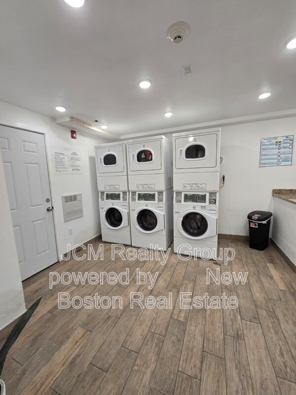 Building Photo - 16 Fifth Street