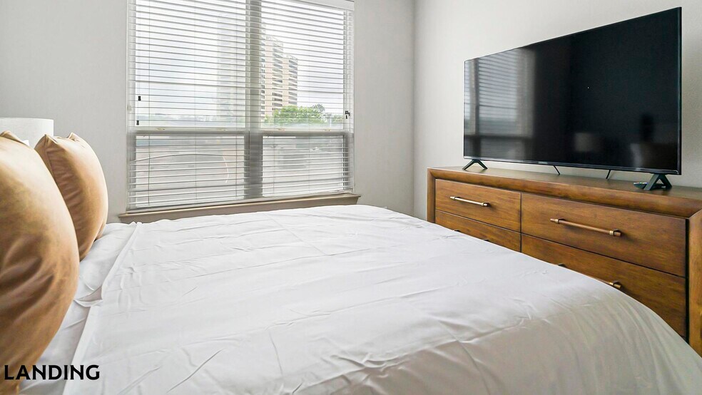 Building Photo - 155 Birdsall St