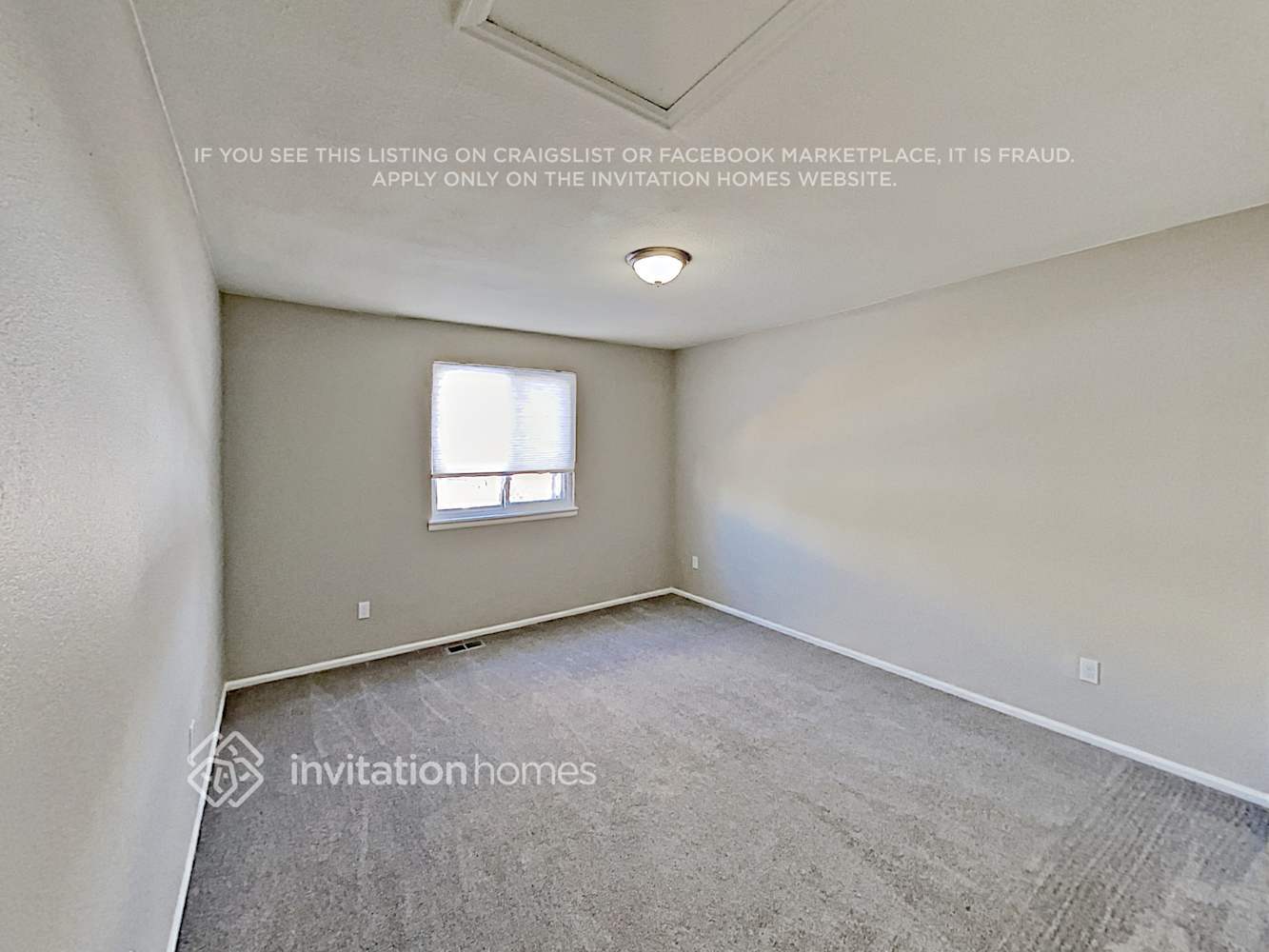 Building Photo - 5618 S Ireland St