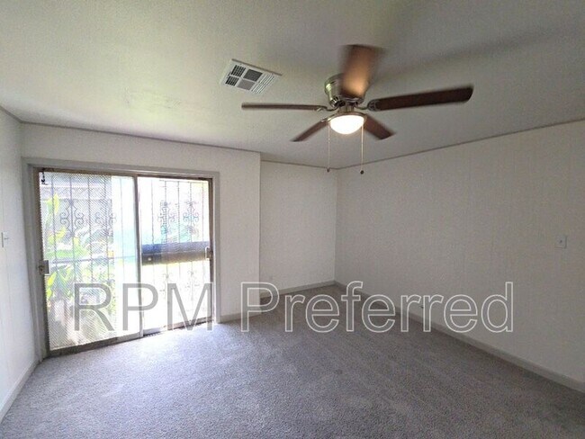 Building Photo - 6615 St Augustine St